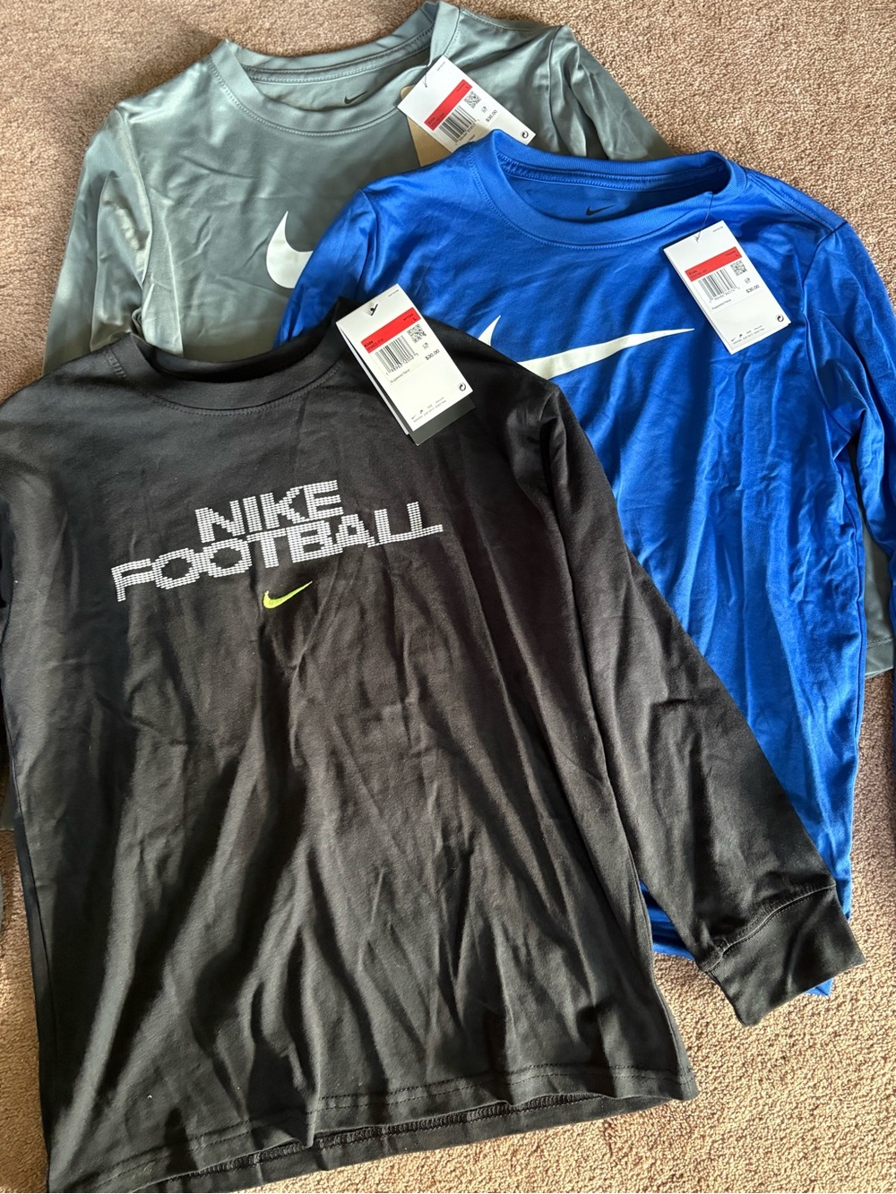 Nike Kids Boys set kit bundle of 3 long sleeve athletic tshirts size large NWT
